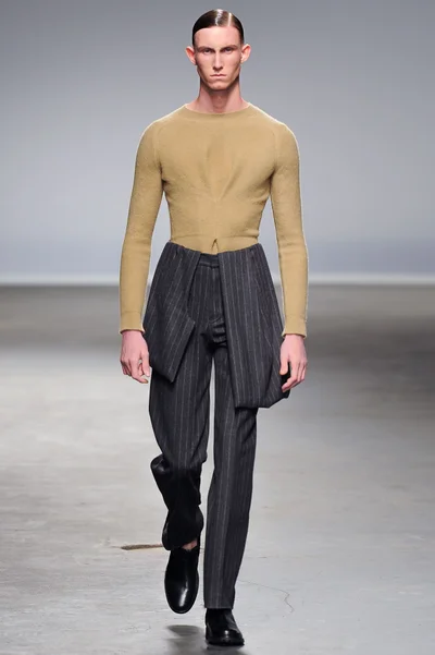 Look 11